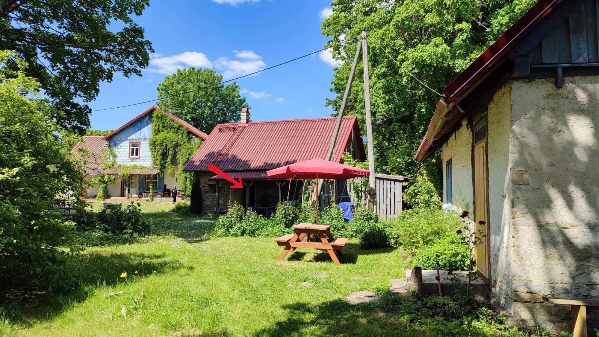 Viini Puhkemaja Guest House Mustjala Exterior foto